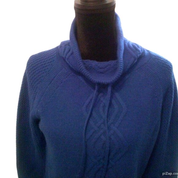 T by Talbots  Royal Blue Sweater Size M Lambswool blend - Picture 5 of 9